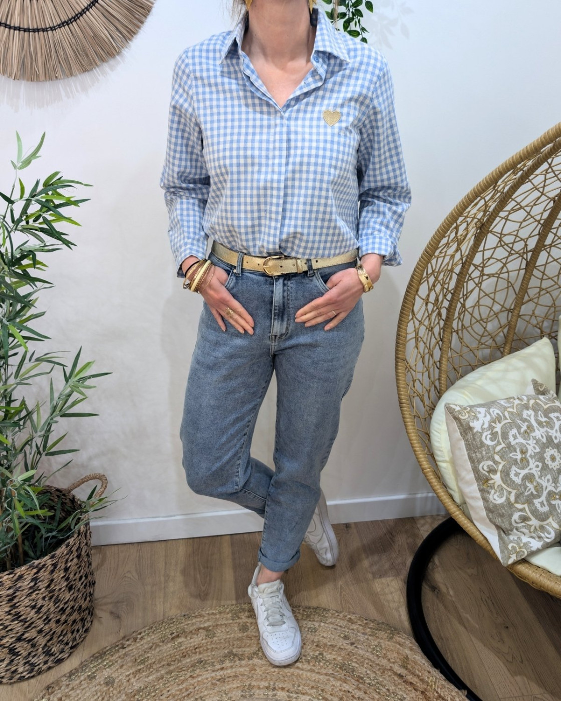 Chemisier femme à carreaux vichy bleue et blanche coeur brodé doré