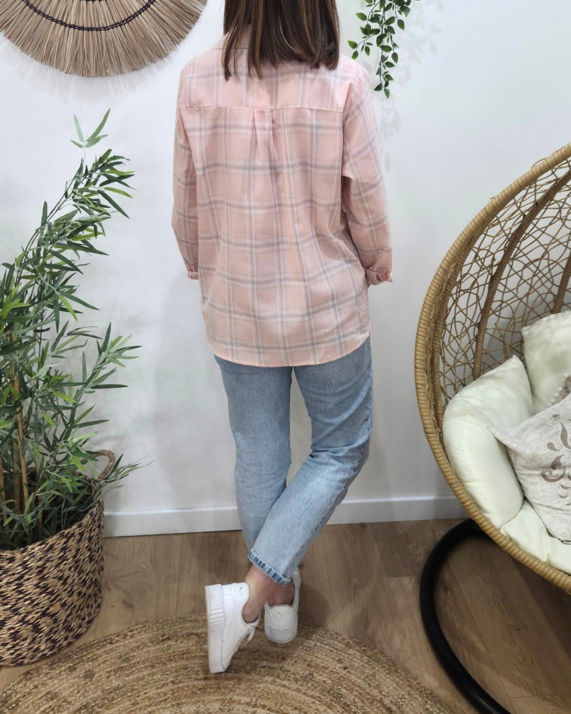 Chemisier femme à carreaux roses et gris coeur brodé doré