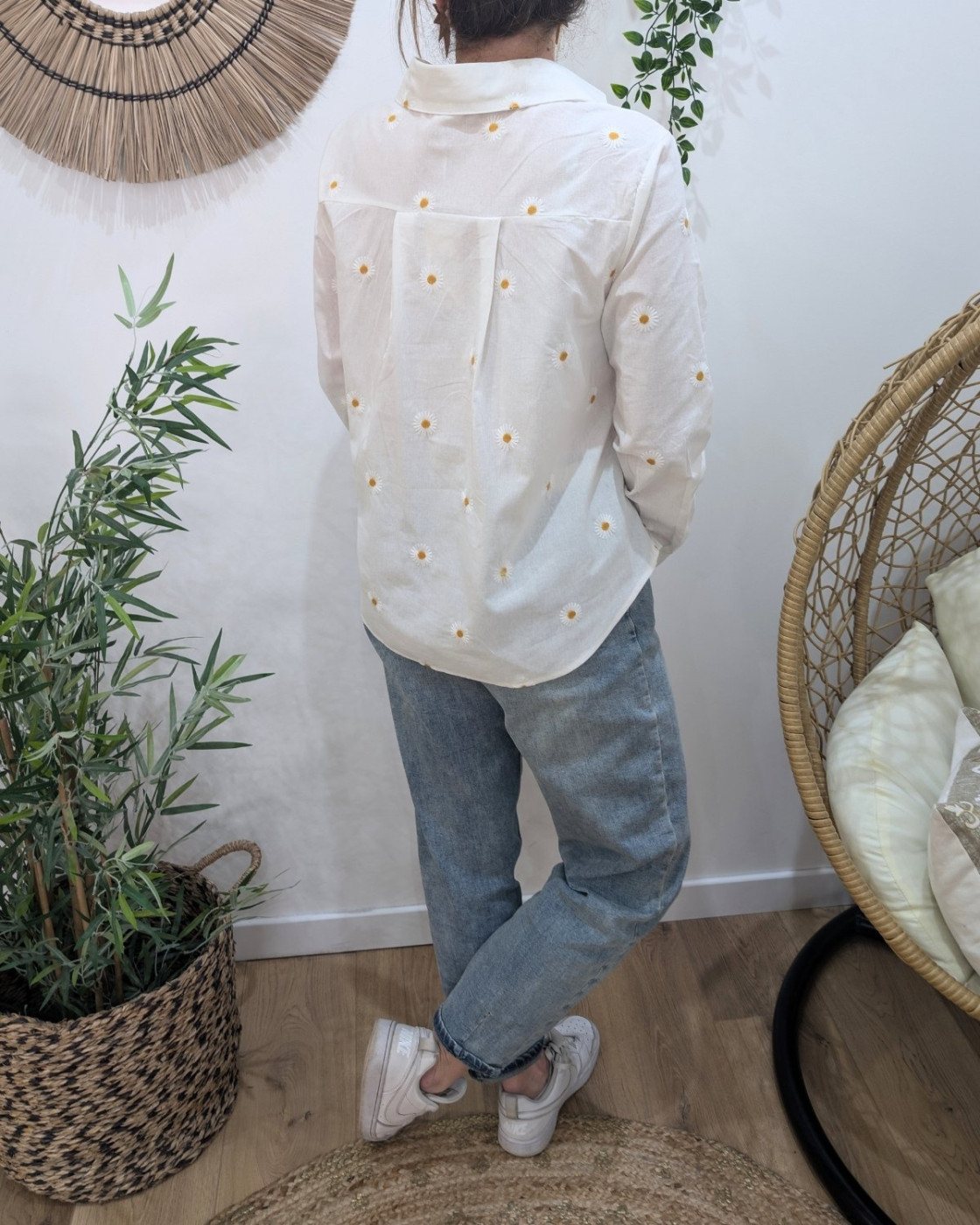 Chemisier femme blanc marguerites brodées