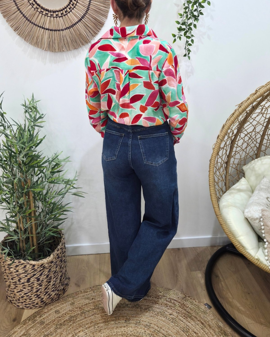 Chemisier femme vert d'eau feuillages roses orangés