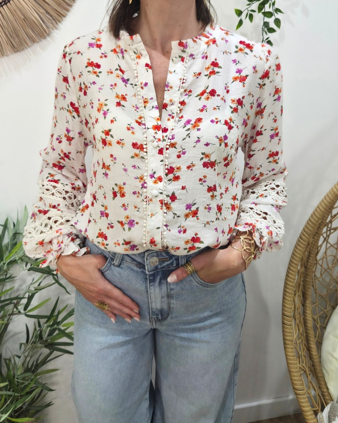 Chemisier femme écru fleurs oranges et rouges Fiammetta