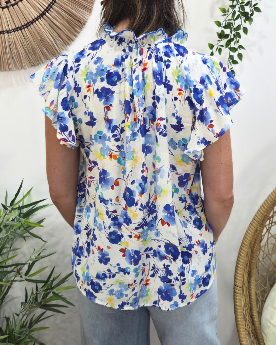 Chemisier femme manches courtes motifs fleuris bleus Carmela