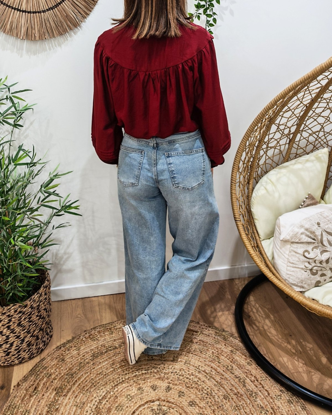Chemisier femme bordeaux brodé col mao Mafalda
