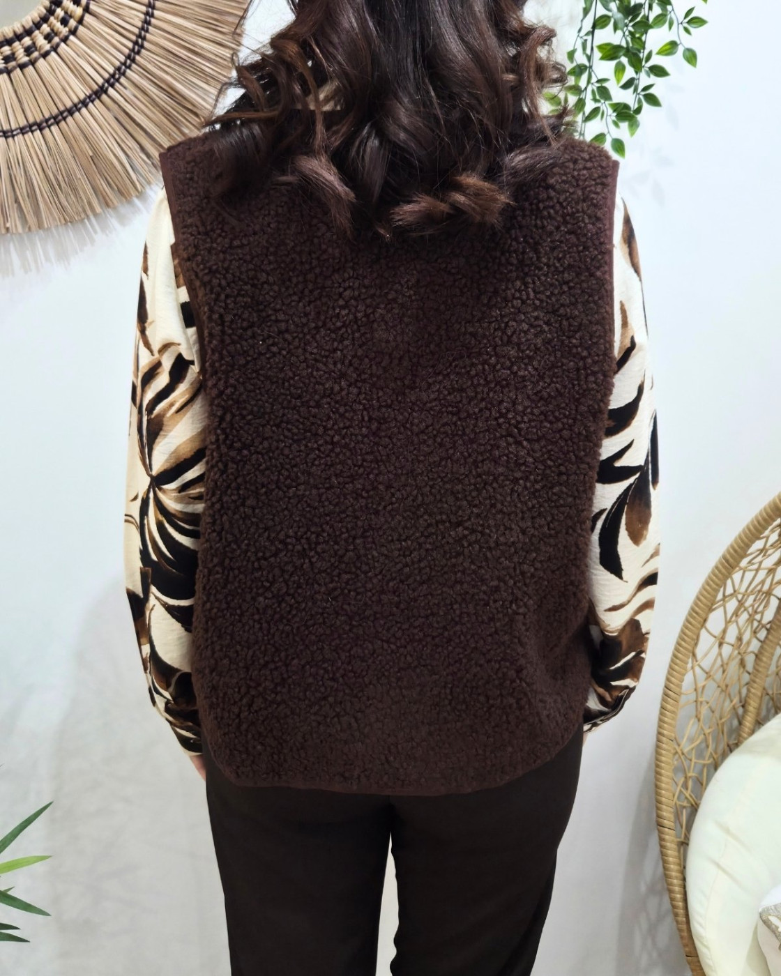 Gilet femme sans manche bouclettes choco Candice