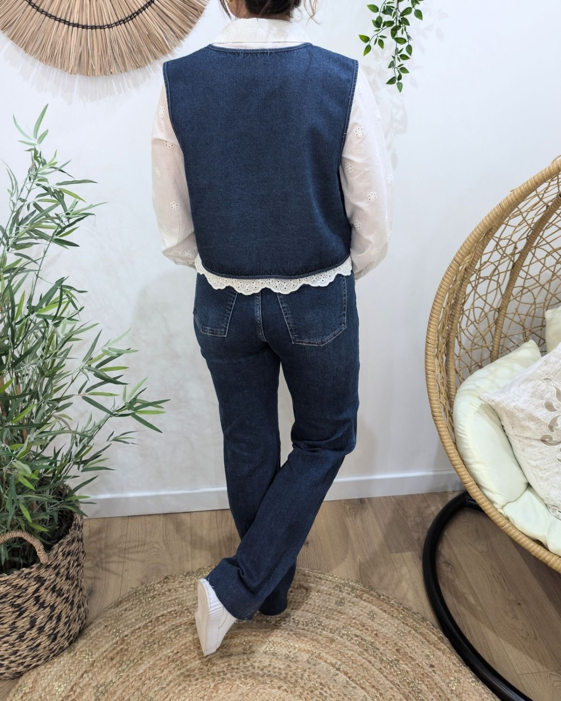 Boléro femme coton jean bleu broderies blanches