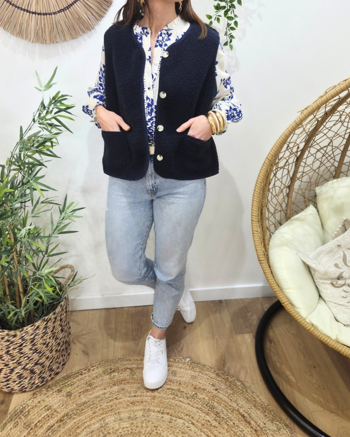 Gilet femme sans manche bouclettes bleu marine Alya