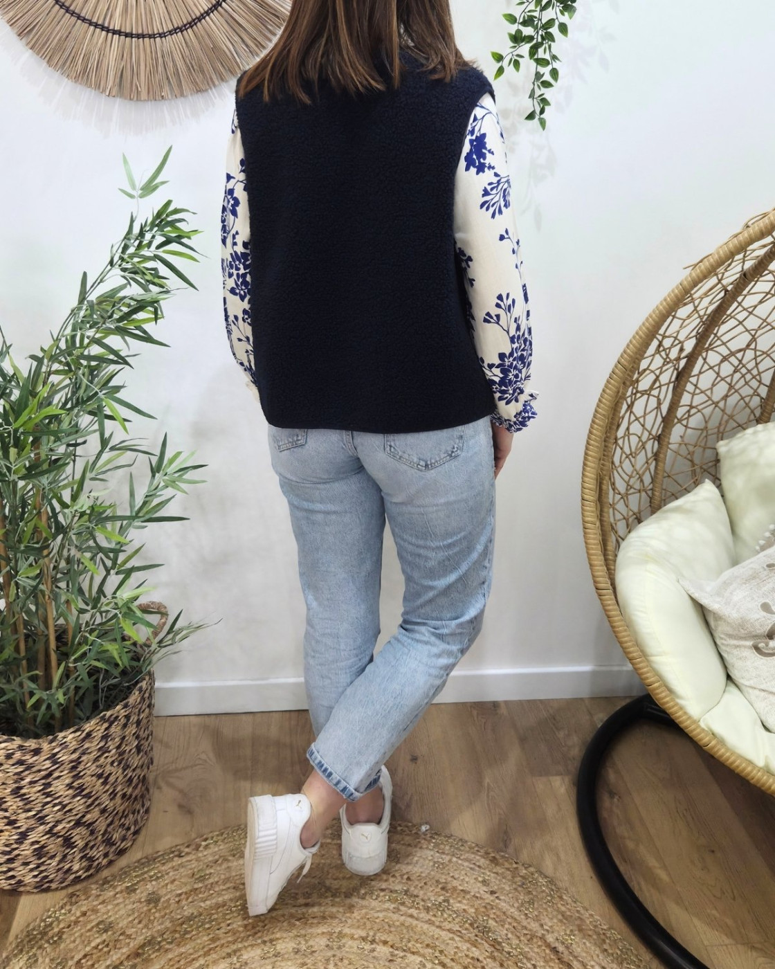 Gilet femme sans manche bouclettes bleu marine Alya