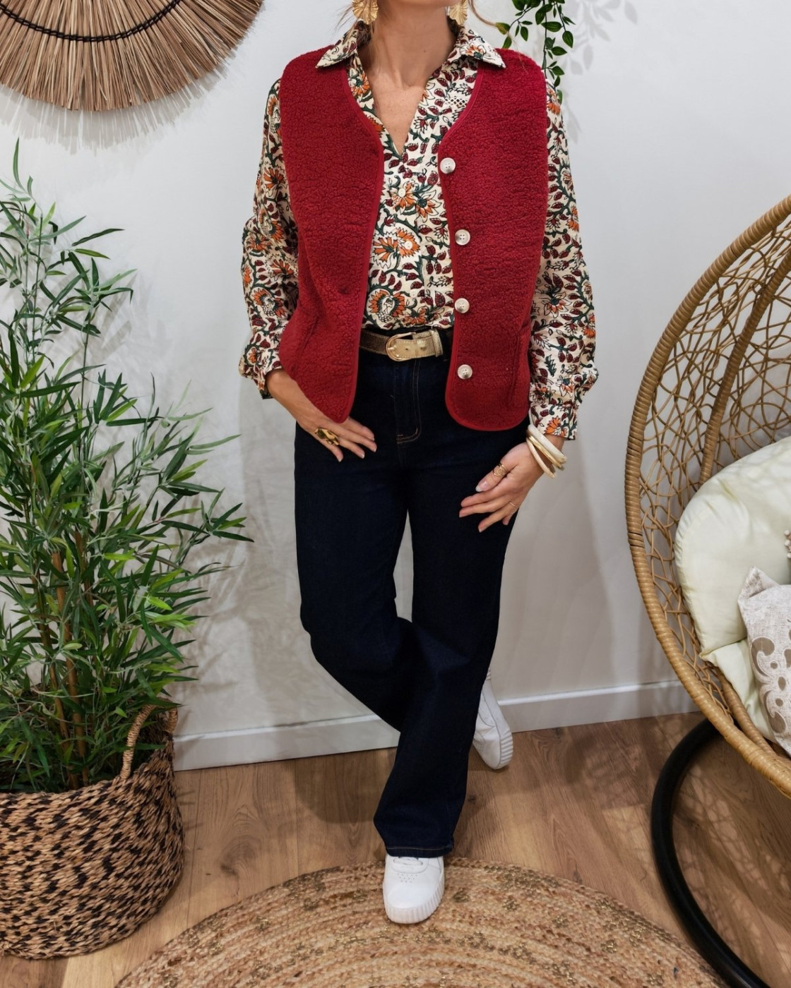 Gilet femme sans manche bouclettes rouge bordeaux Alya