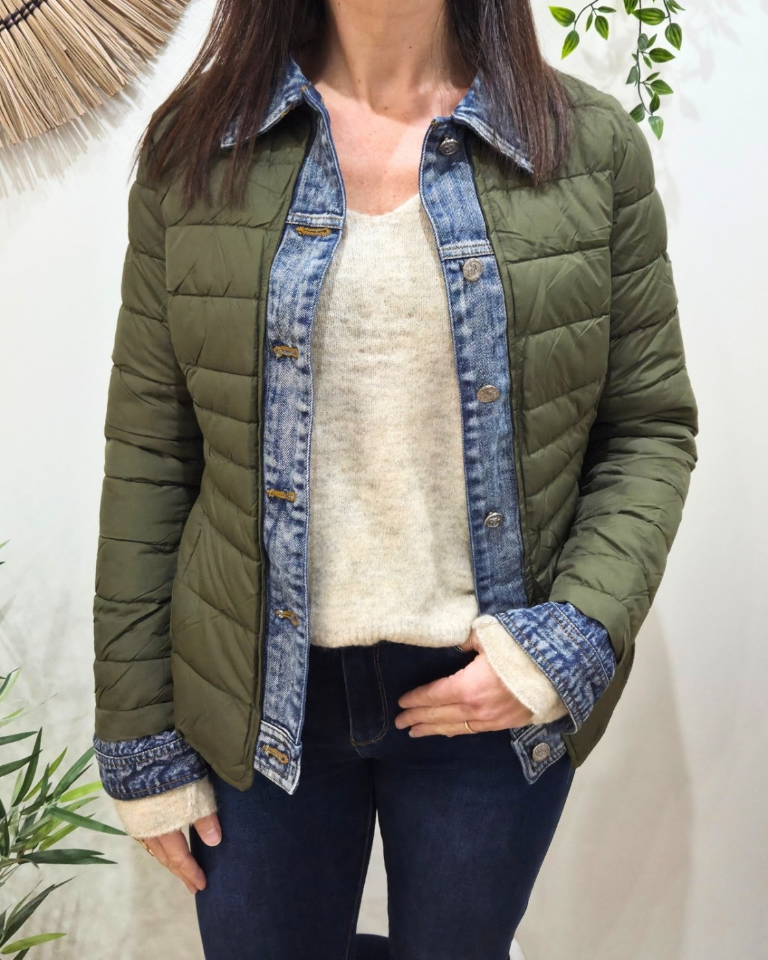 Doudoune femme kaki rebords jeans