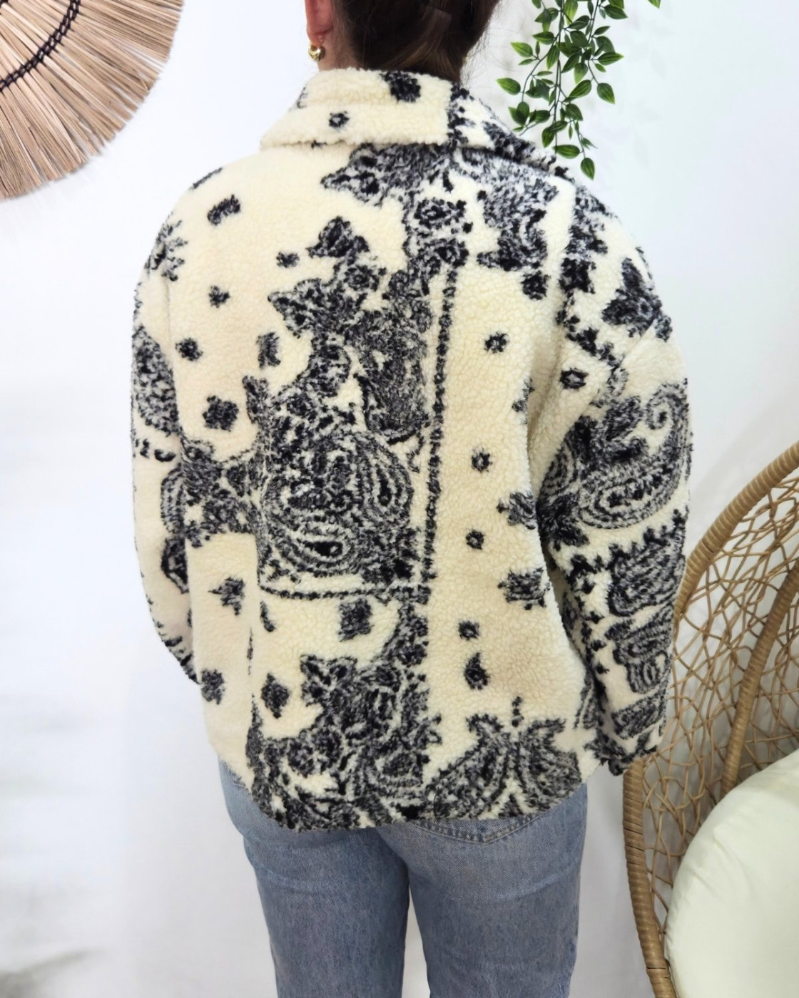 Manteau femme bouclettes écru et noir Zoraïa