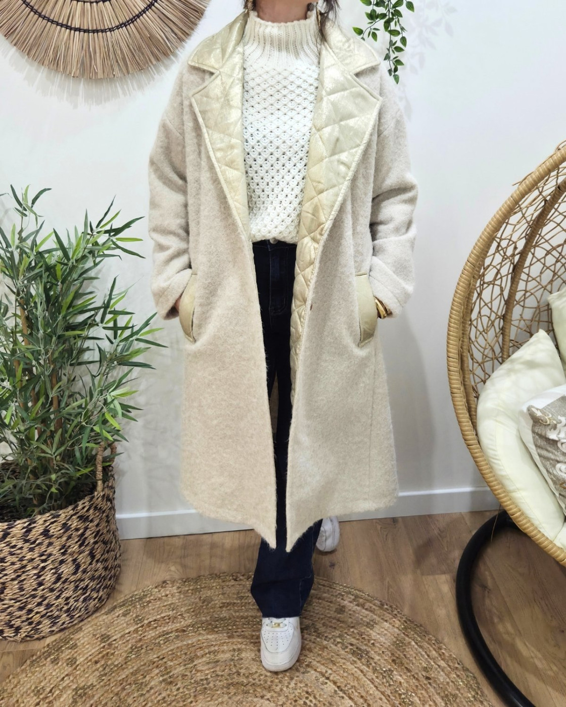 Manteau long femme col matelassé doré