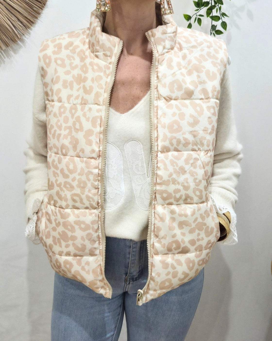 Doudoune femme sans manches dorée et léopard beige réversible