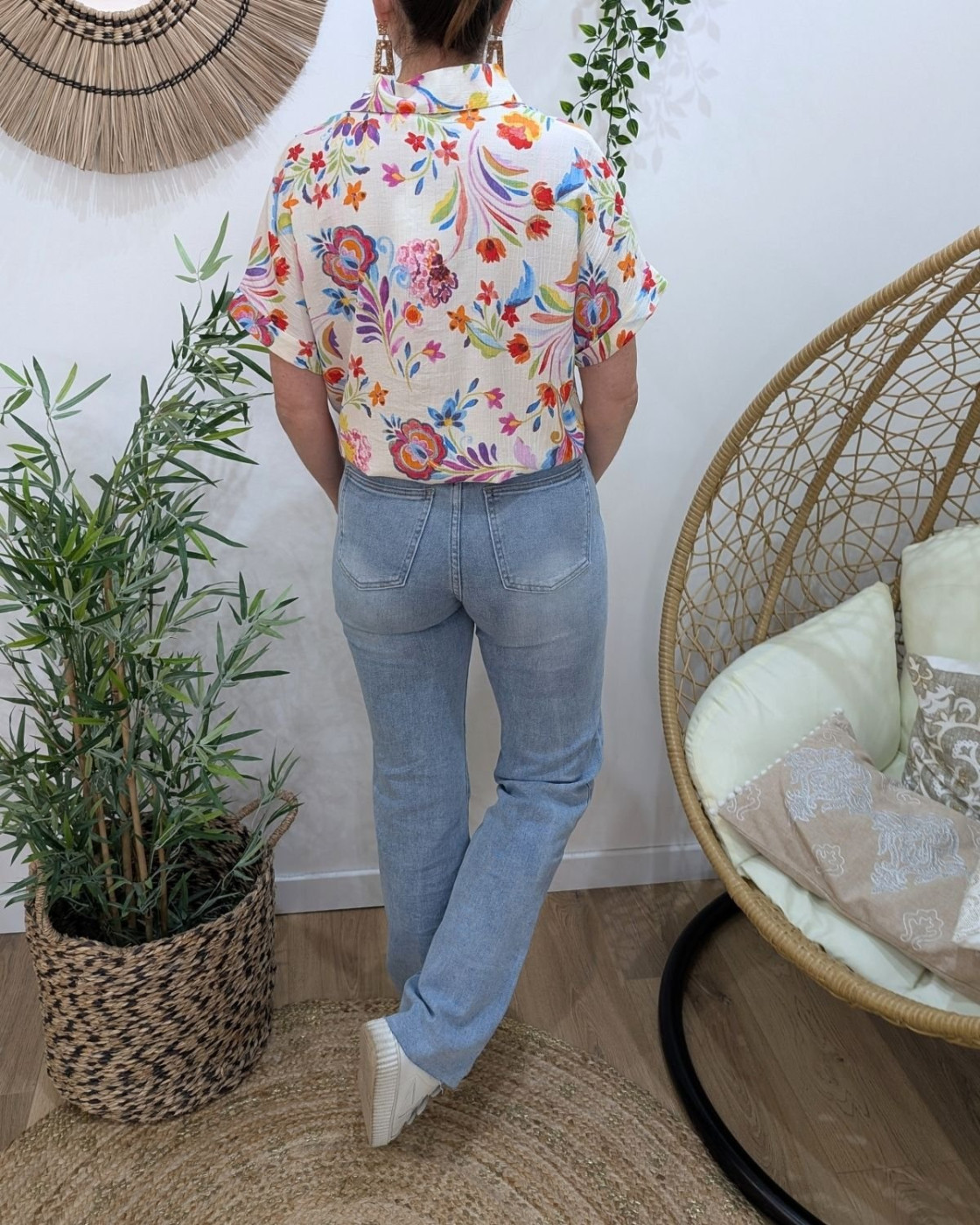 Jean femme bleu clair wide leg effet coupé