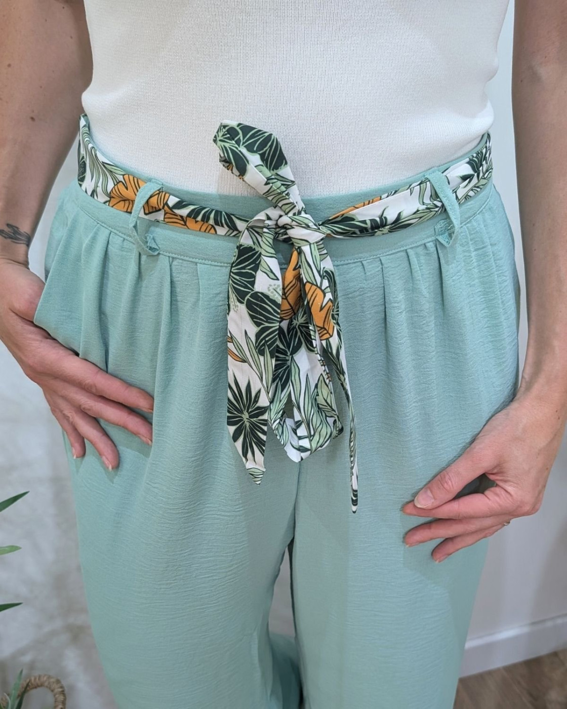 Pantalon femme fluide vert d'eau Yunaé
