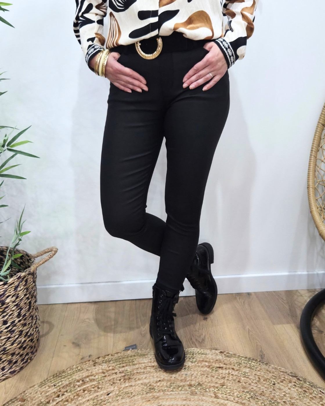 Pantalon femme similicuir noir skinny push up