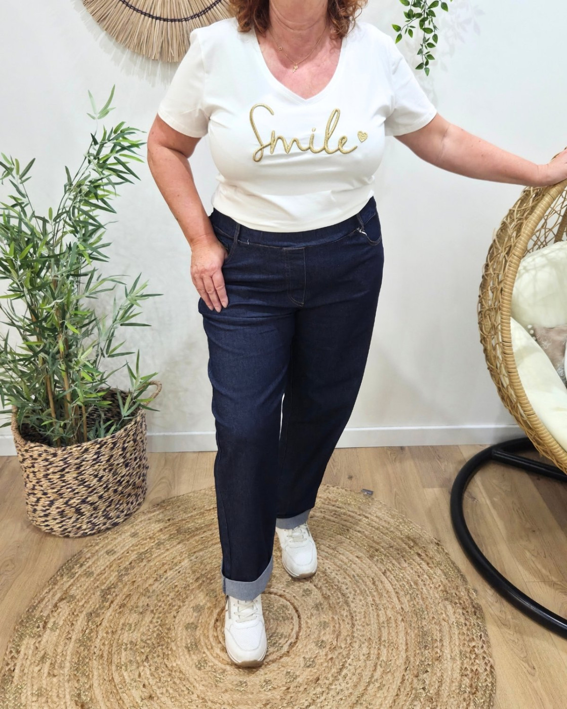 Pantalon élastiqué droit effet jean brut