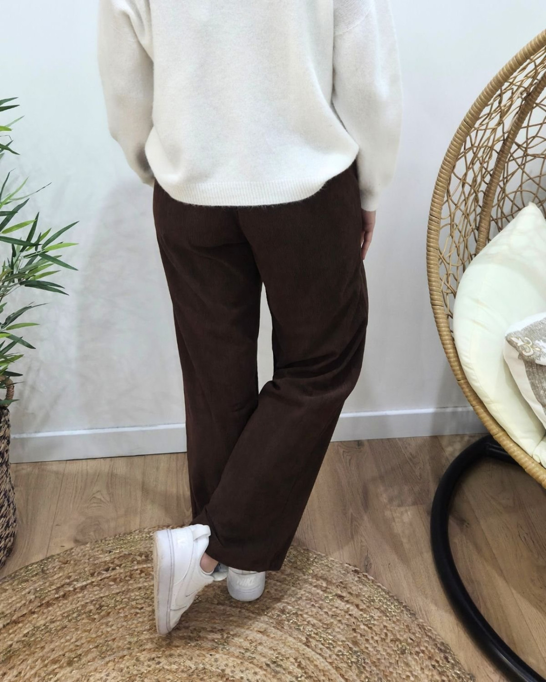 Pantalon large velours femme taille haute boutonné marron