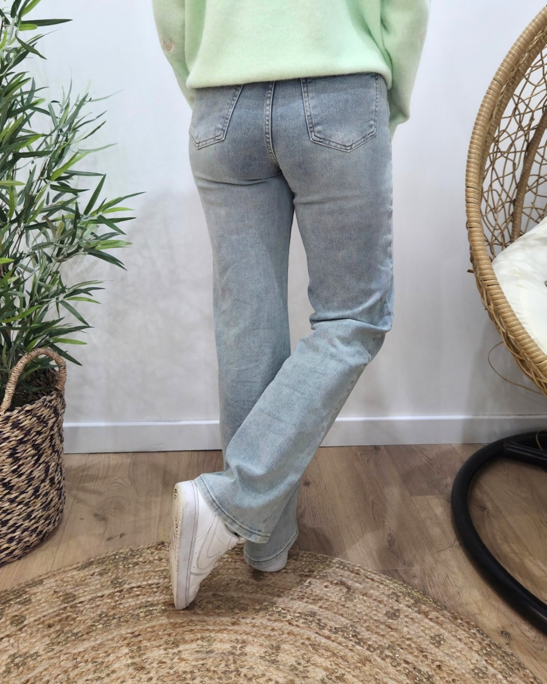 Jean femme Wide leg bleu clair délavé coupe confort