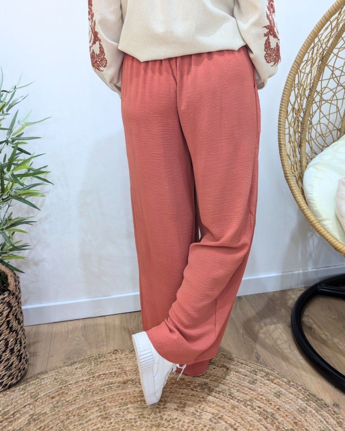 Pantalon femme fluide rose 