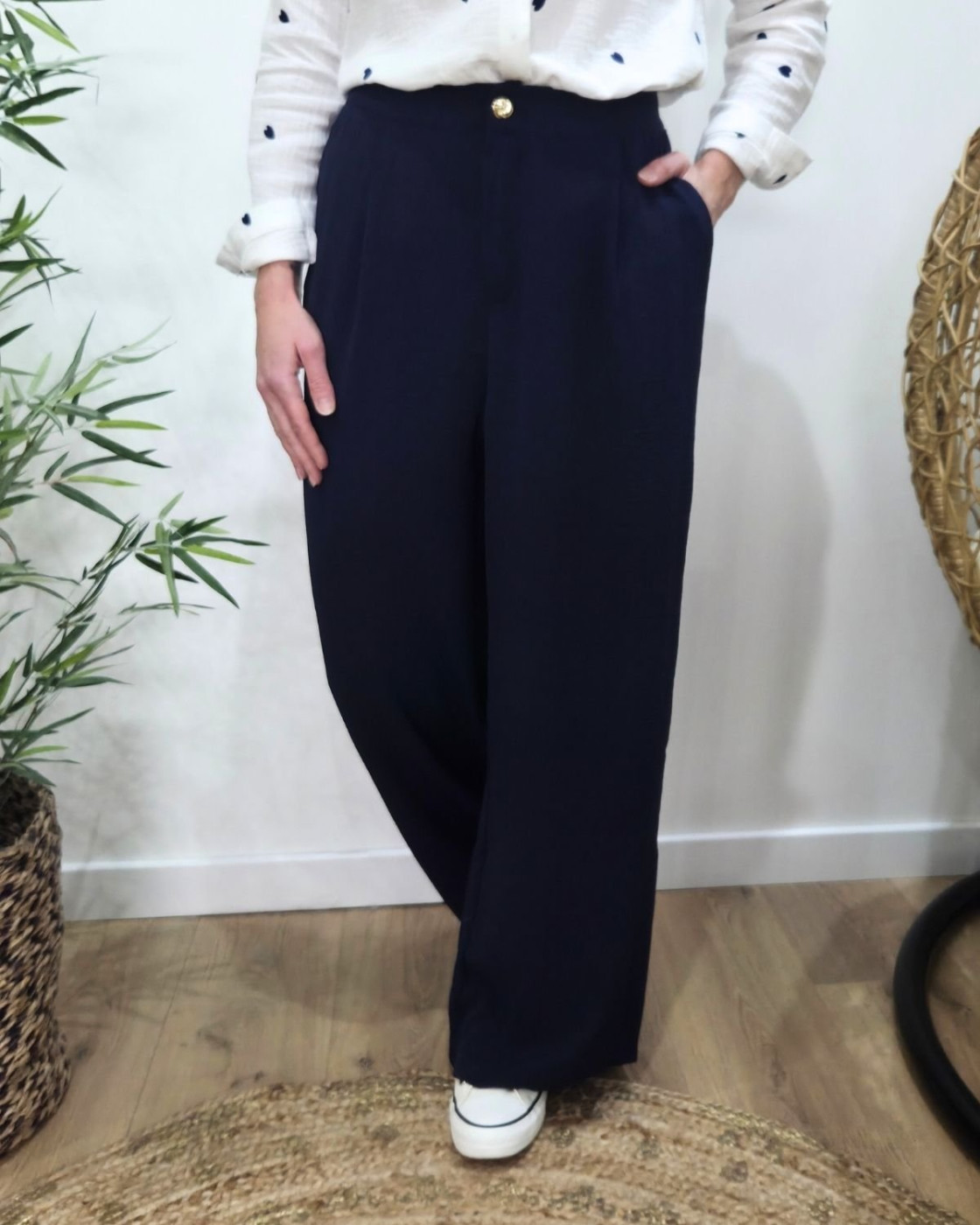 Pantalon femme fluide bleu marine Aricia