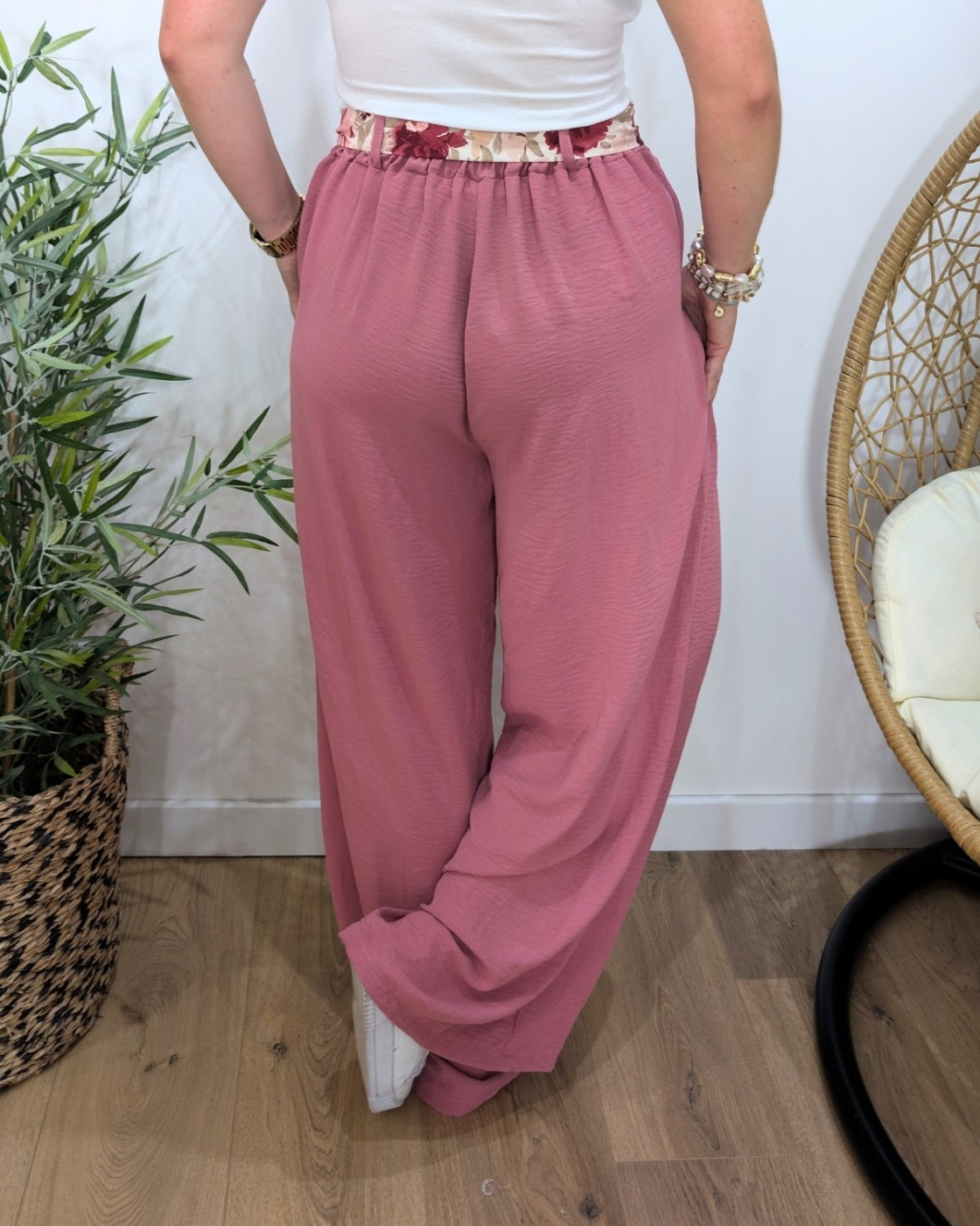 Pantalon femme fluide rose ceinture fleurie Clizia
