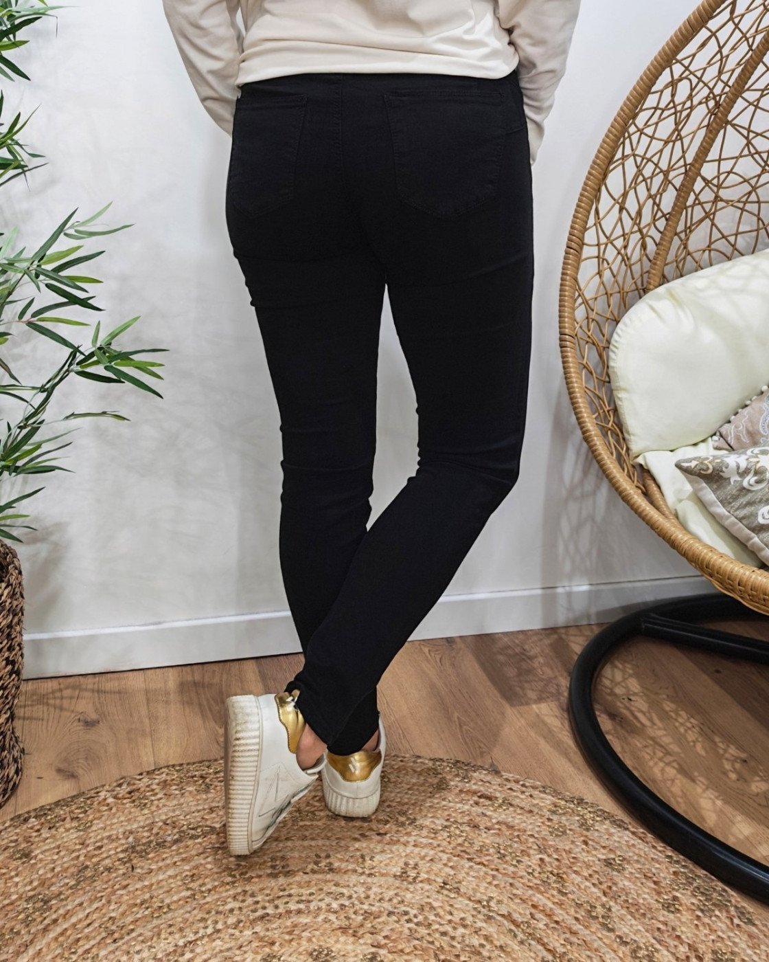 Pantalon femme noir slim coupe confort