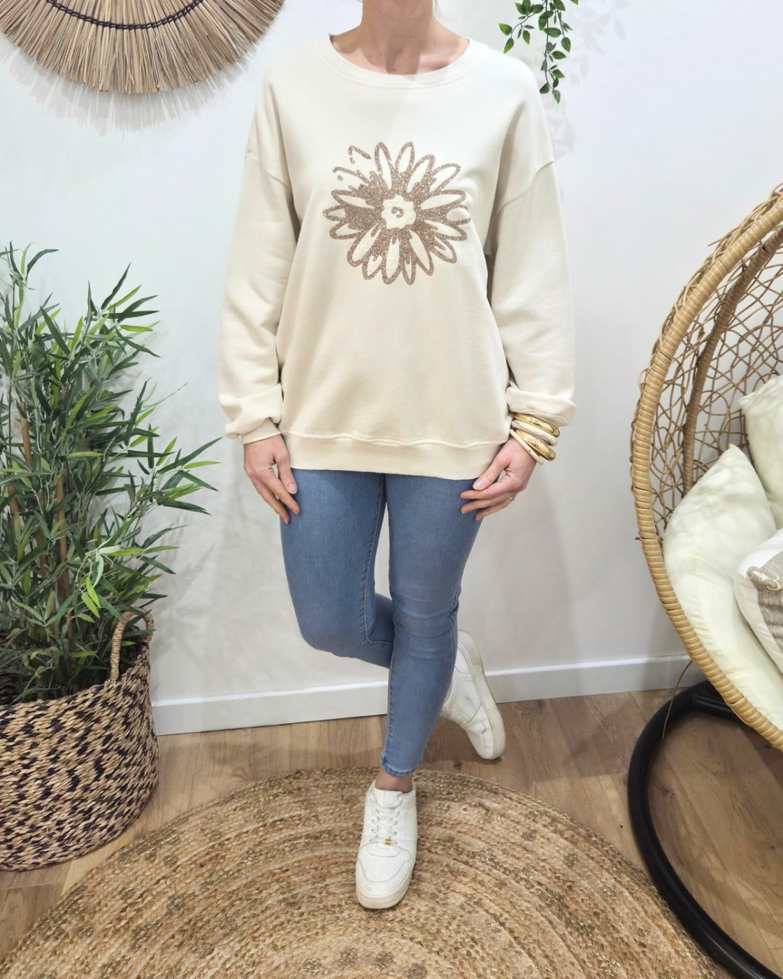Pull sweat femme fleur paillettes