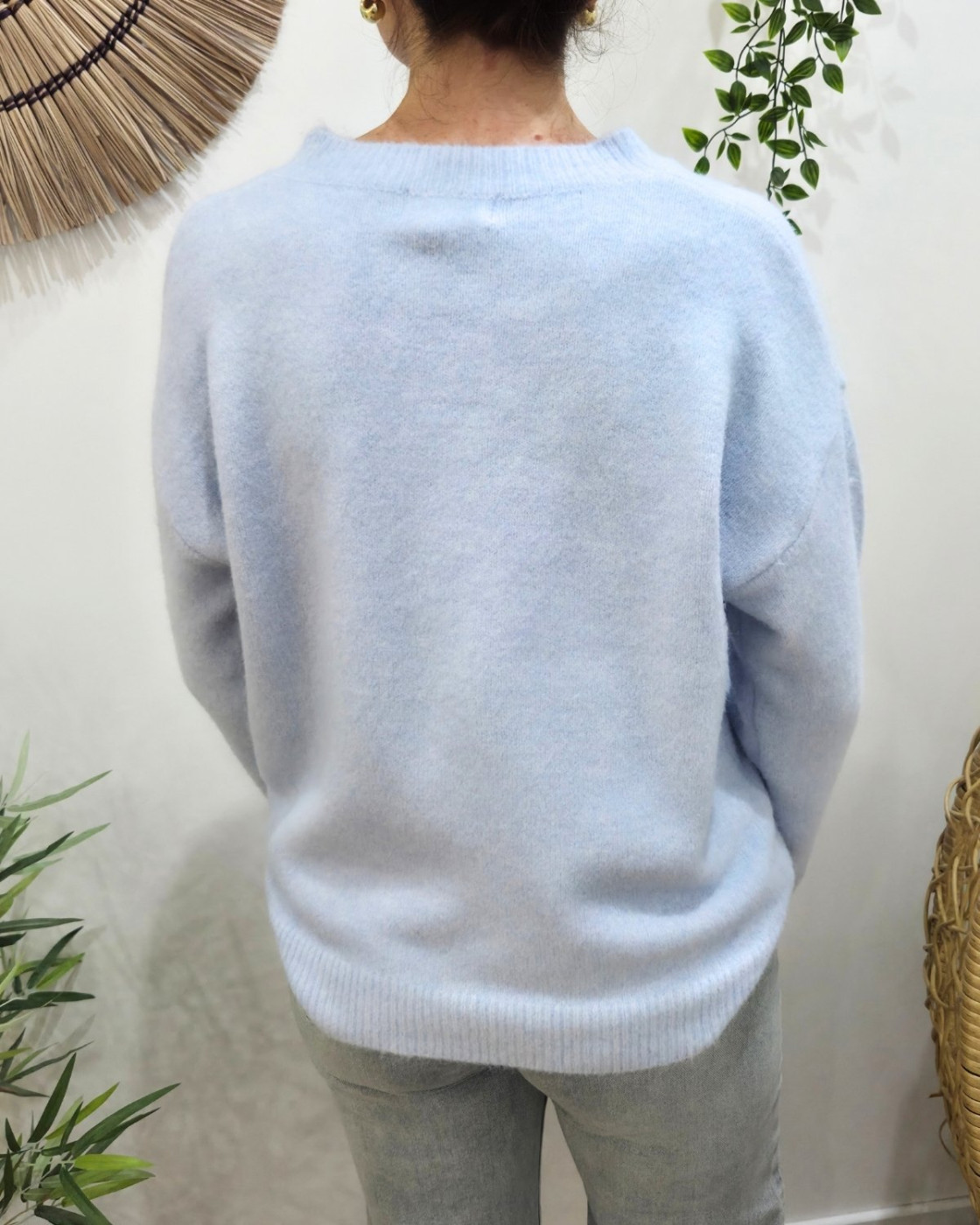 Pull femme col rond manche coeur fleuri 