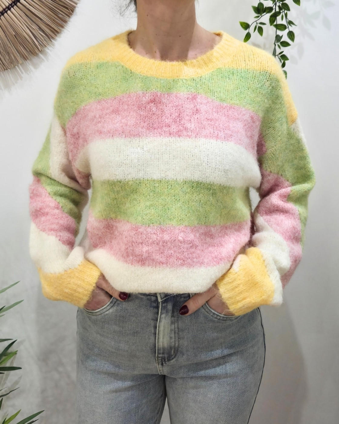 Pull femme col rond multicolore à larges rayures