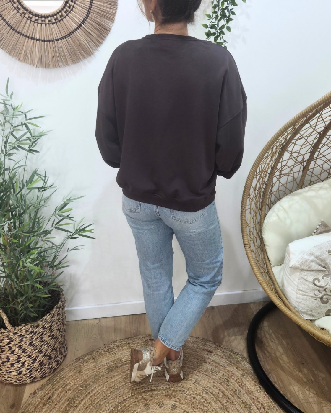 Sweat femme marron broderie DRAMA QUEEN jaune