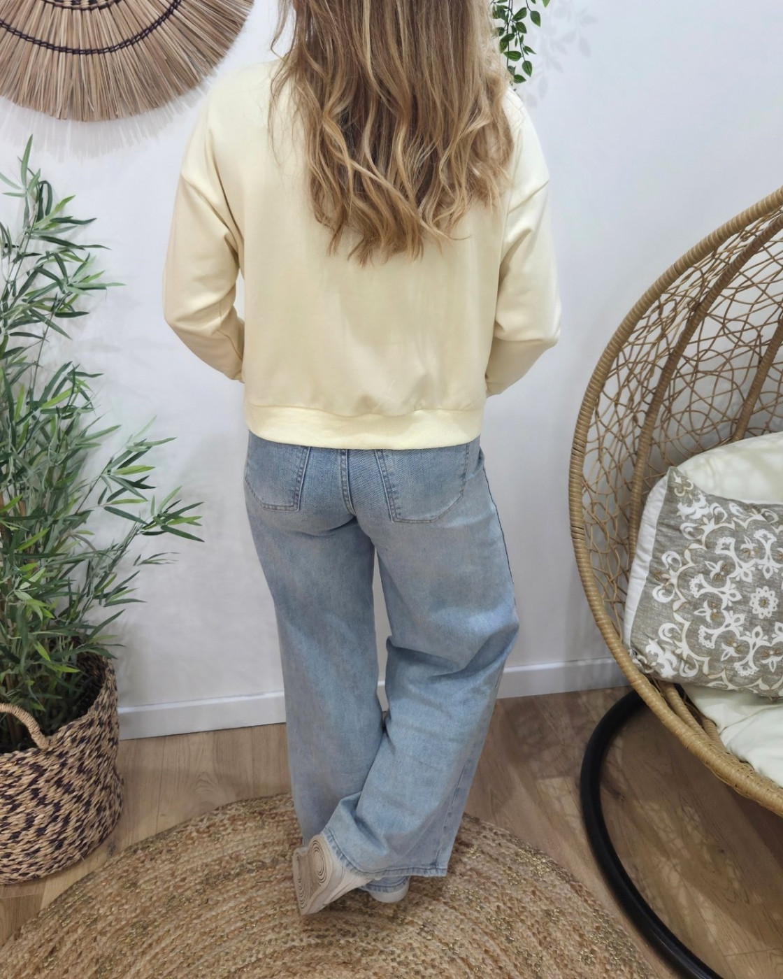 Sweat femme beige broderie Bichette dorée