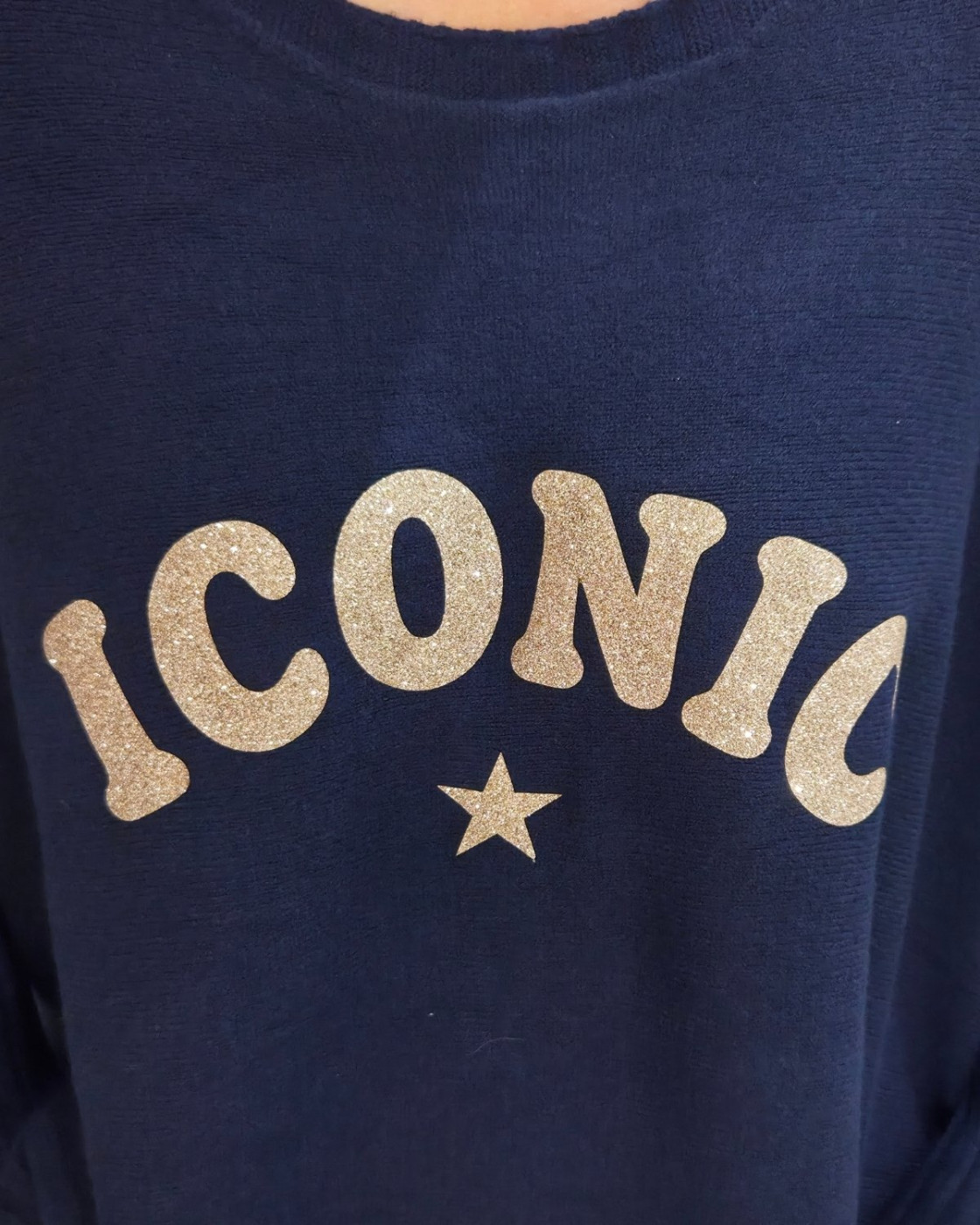 Pull femme oversize col rond Iconic pailleté