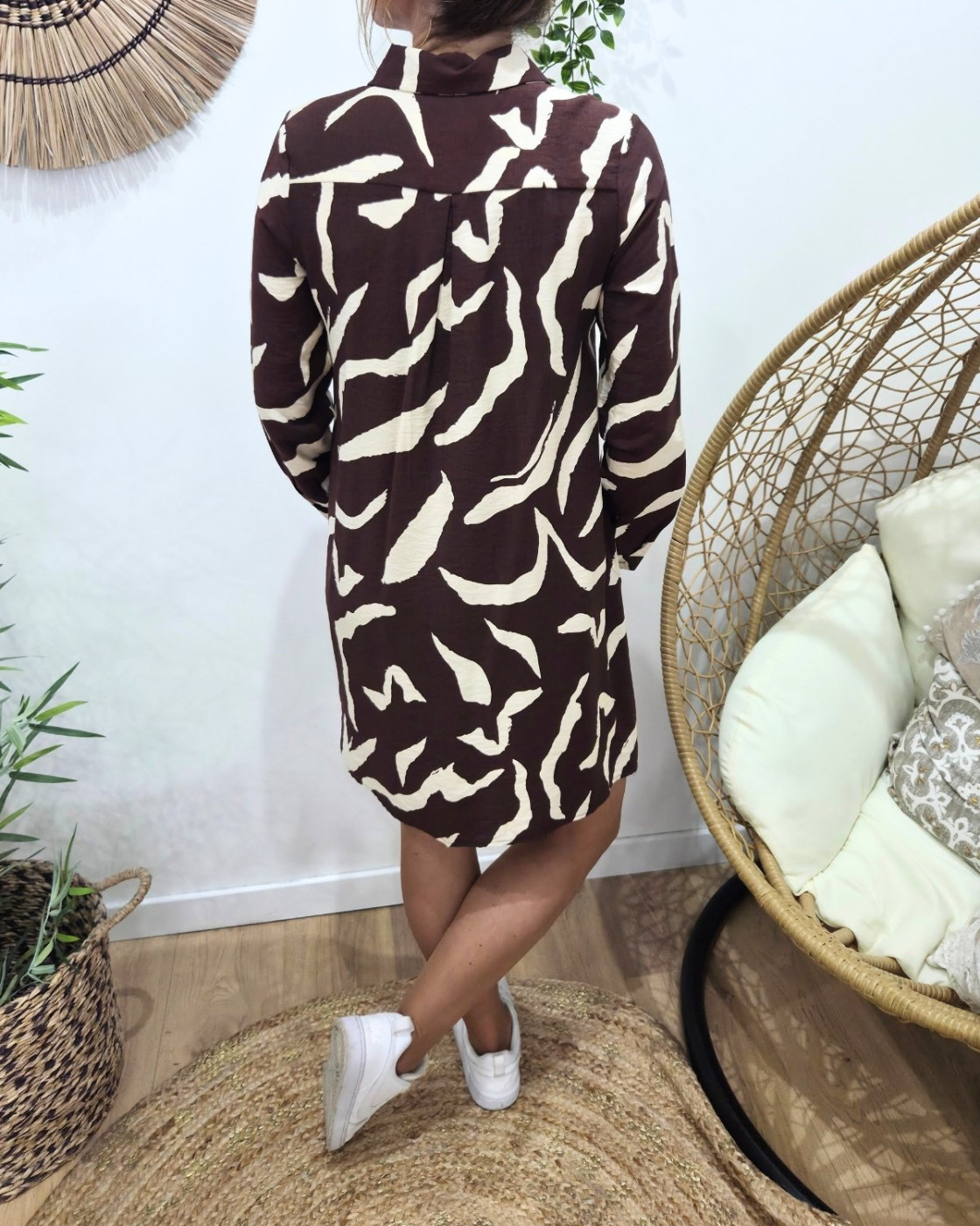 Robe chemise femme droite marron et beige Axellea