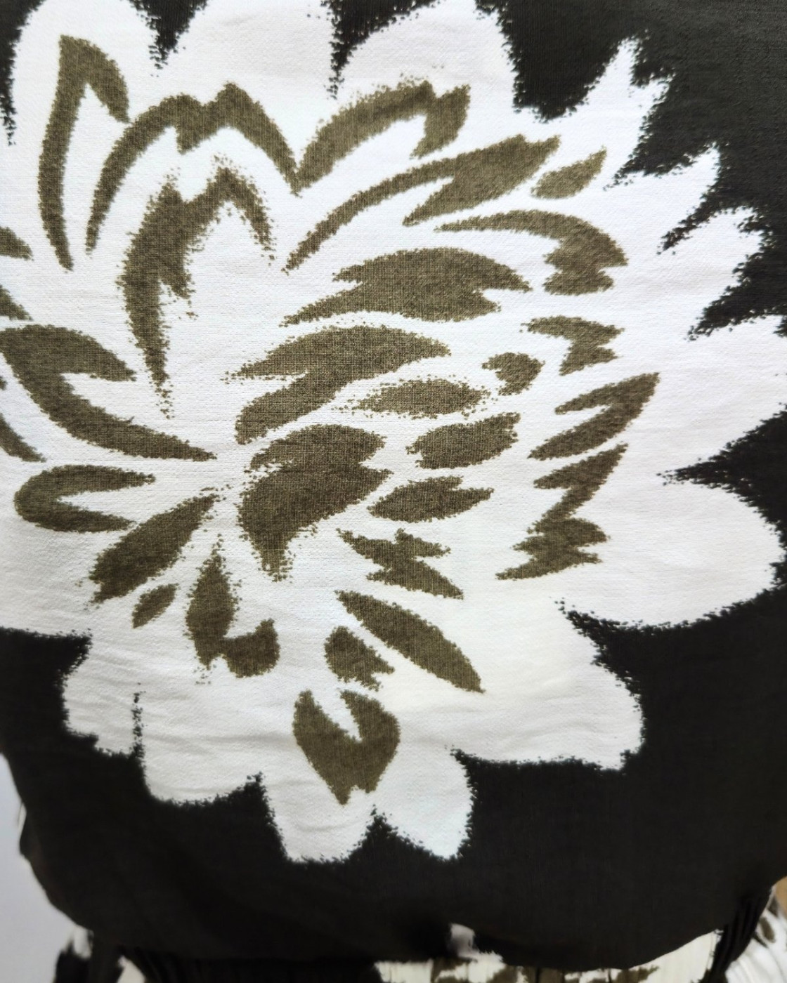 Robe femme kaki fleurs écrues Ophéa