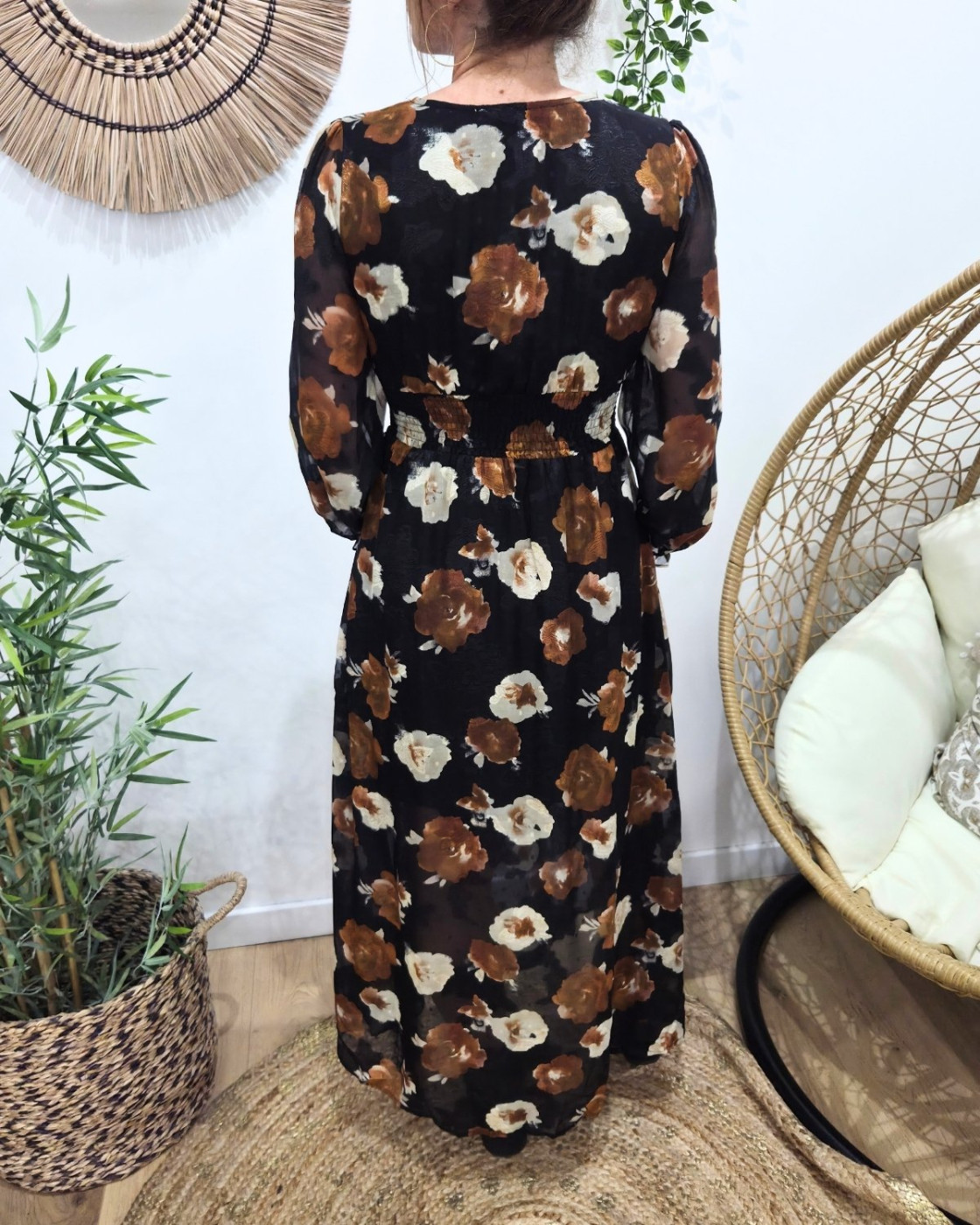 Robe longue femme noire fleurs camels et beiges Valéria