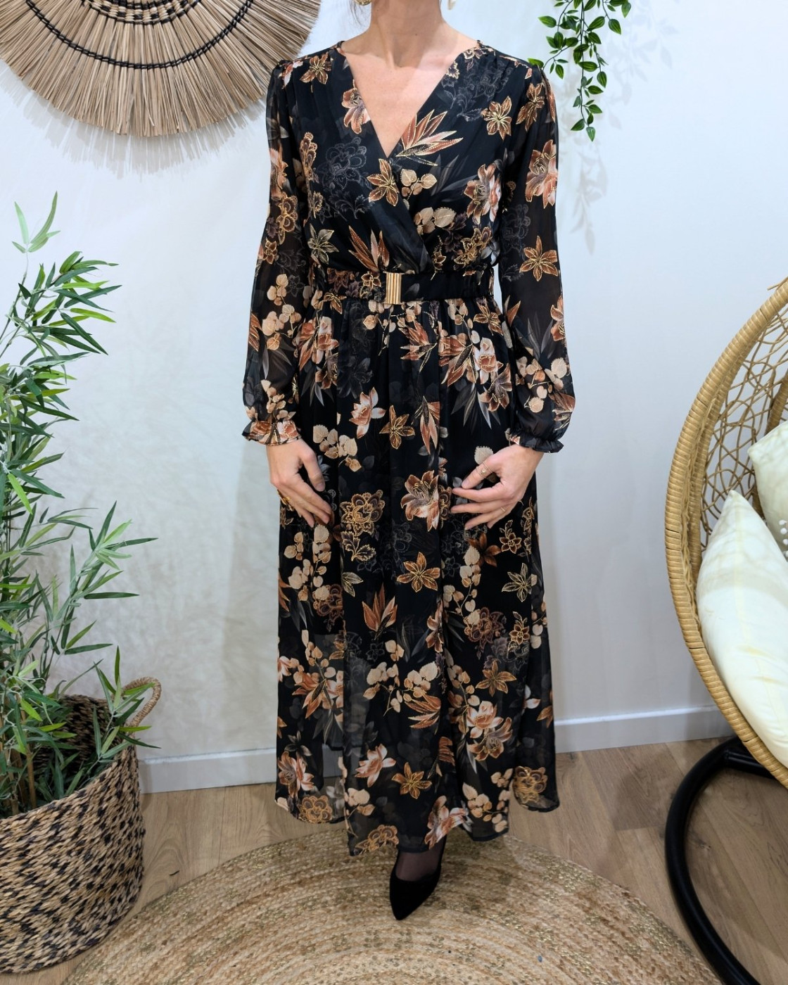 Robe longue femme noire fleurs terracotta et dorures Clara