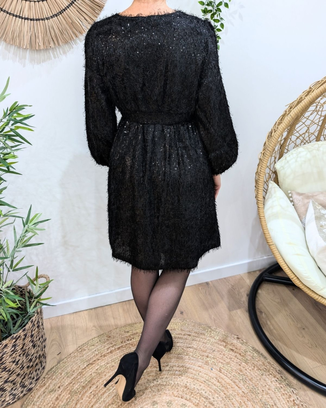 Robe femme noire à sequins Ivy