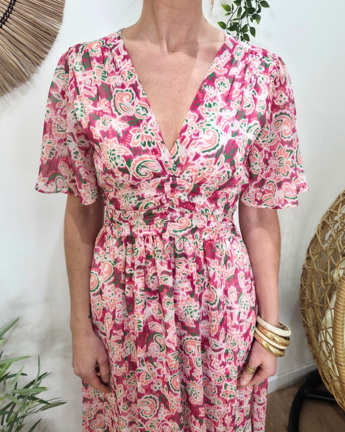 Robe longue femme rose motifs fleuris verts corail Aora