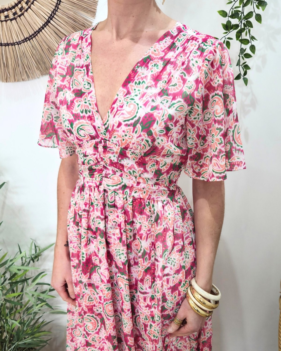 Robe longue femme rose motifs fleuris verts corail Aora