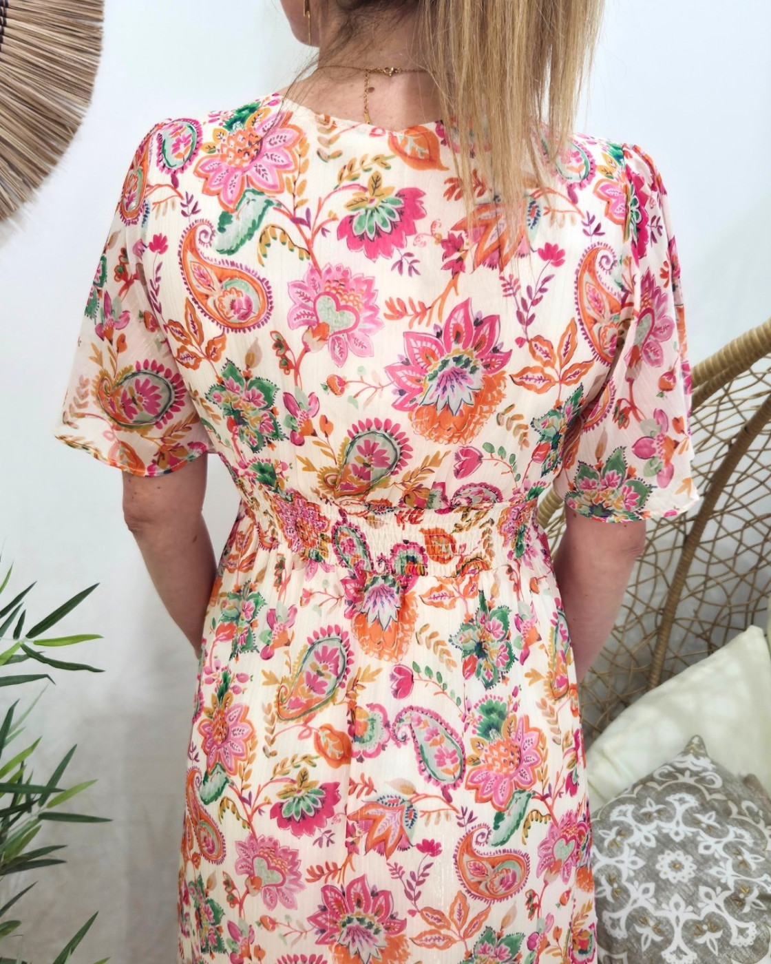  Robe longue femme écrue fleurs roses orangées et vertes Gisella
