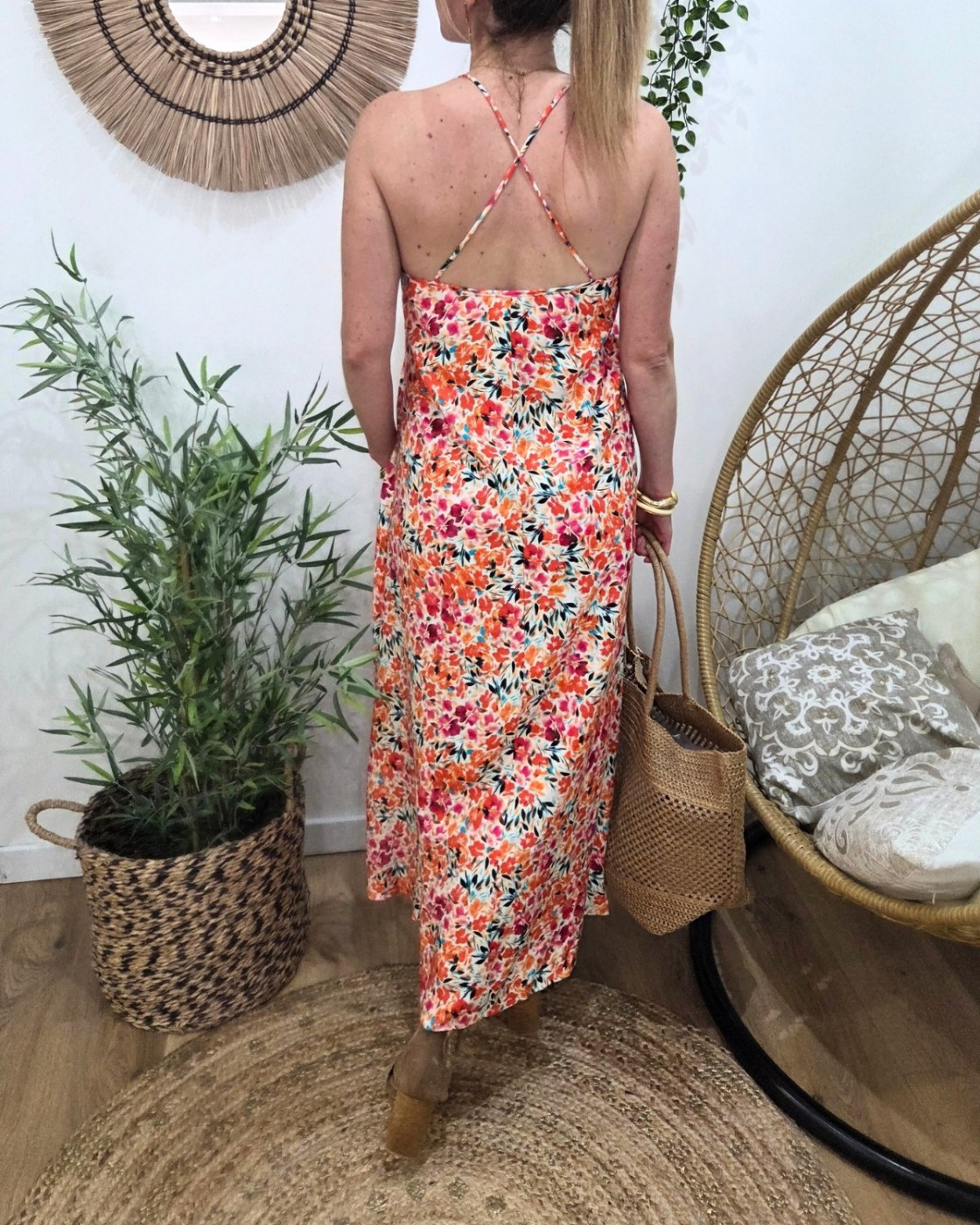  Robe longue femme fluide à bretelles fleurs orangées Lucrezia
