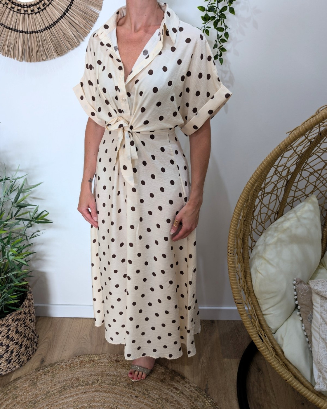  Robe longue femme chemise nouée à pois beige et marron