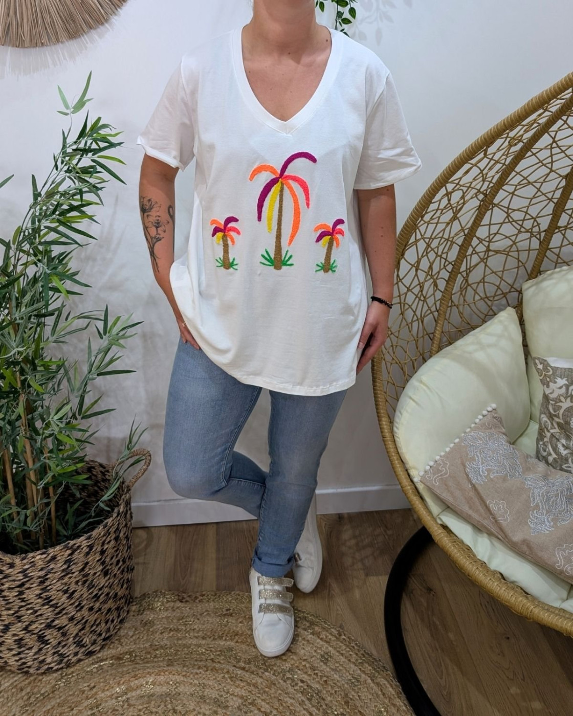 T-Shirt femme oversize blanc palmiers multicolores