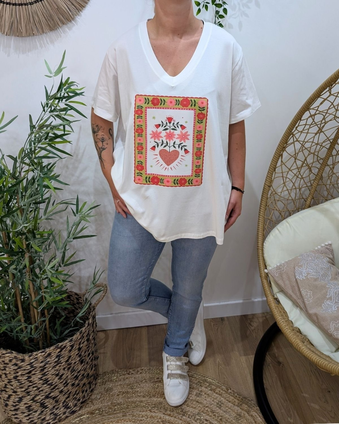T-Shirt femme oversize blanc bouquet de fleurs