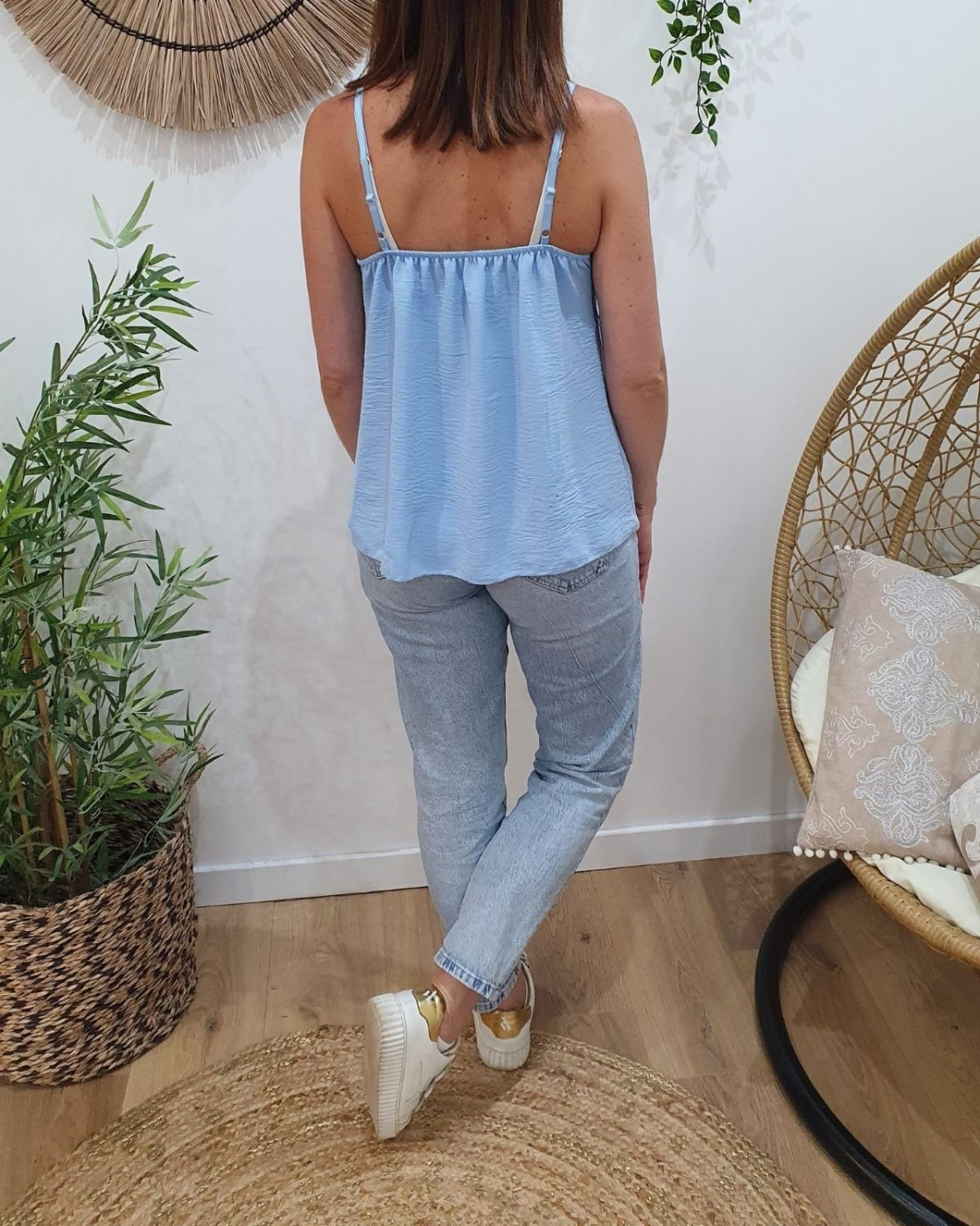 Top femme à bretelles bleu ciel Garance