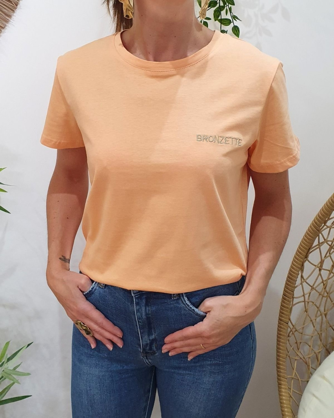 T-shirt femme orange broderie bronzette dorée
