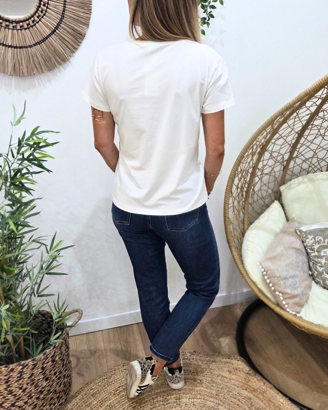 T-Shirt femme blanc broderie happy kaki