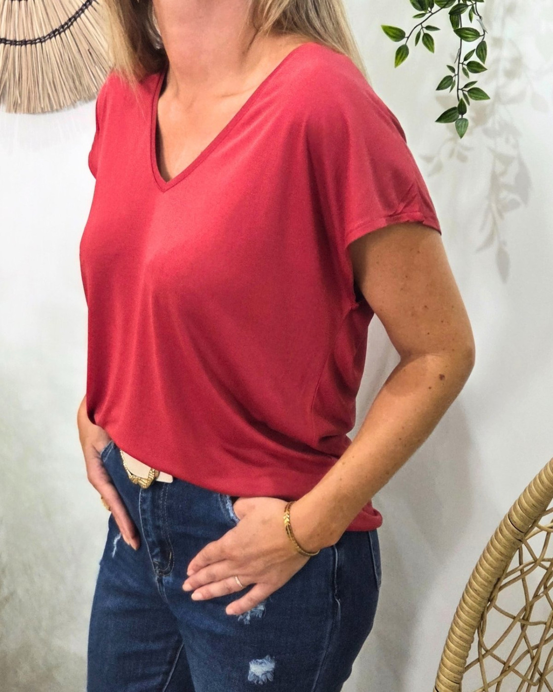 T-Shirt femme uni rouge col V Irènea