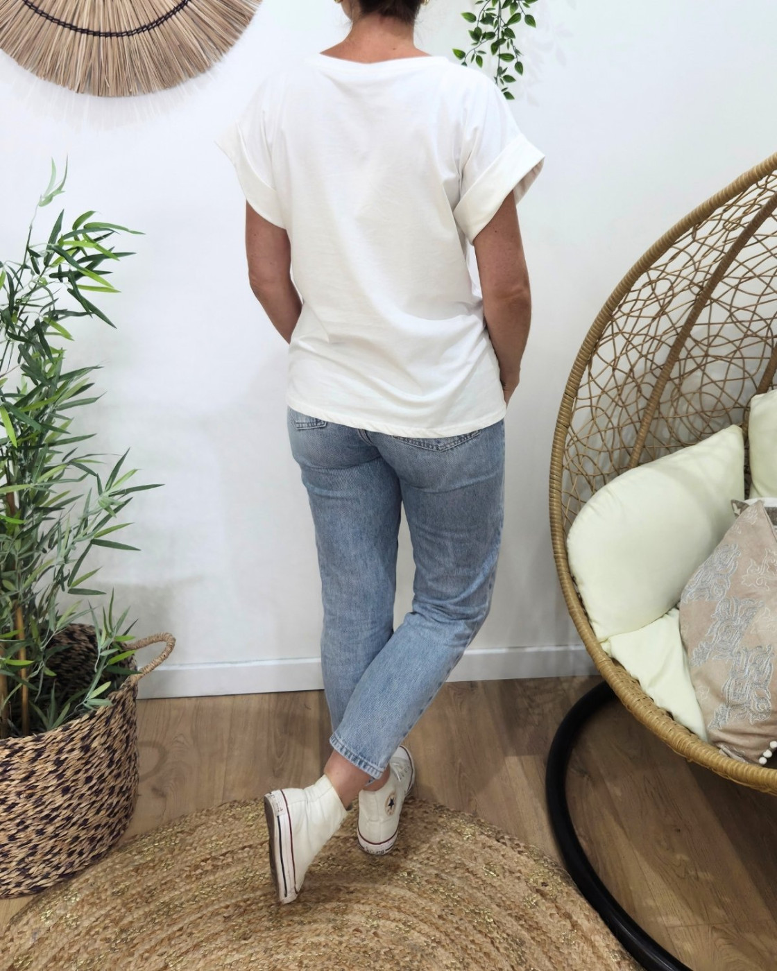 T-Shirt femme blanc motifs noirs marrons creative flow