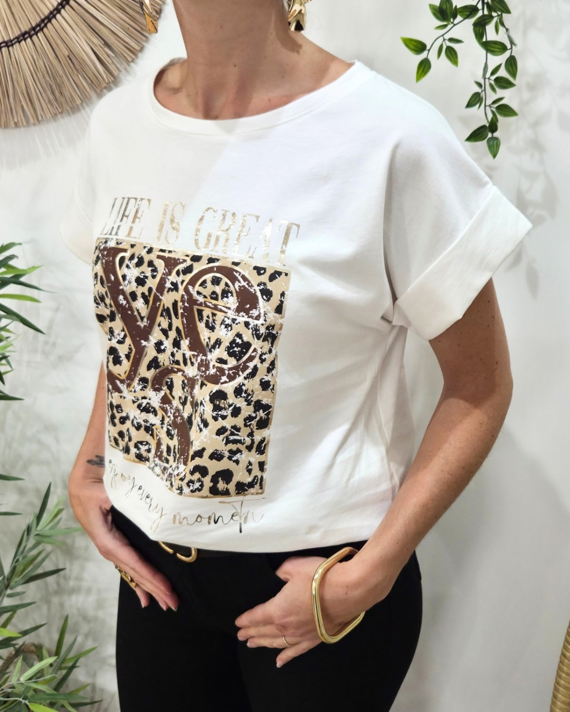 T-Shirt femme écru et léopard life is great